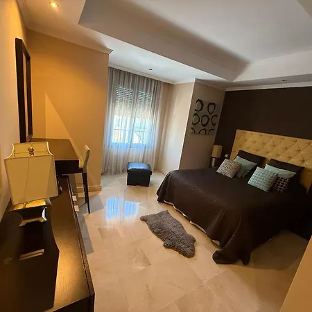 Villa Family Friendly Next To Puerto Banus