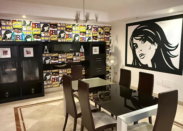 Villa Family Friendly Next To Puerto Banus *