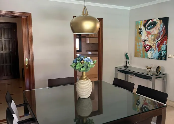 Villa Family Friendly Next To Puerto Banus Marbella