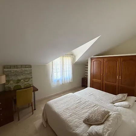 Family Friendly Next To Puerto Banus Вилла *