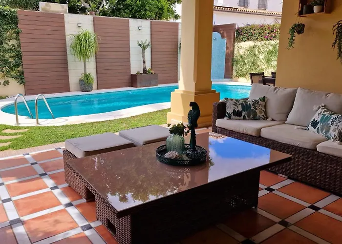 Villa Family Friendly Next To Puerto Banus