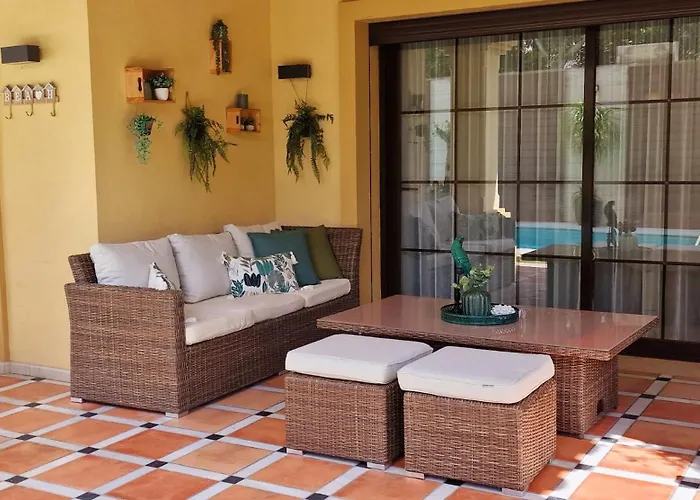 Family Friendly Next To Puerto Banus Villa